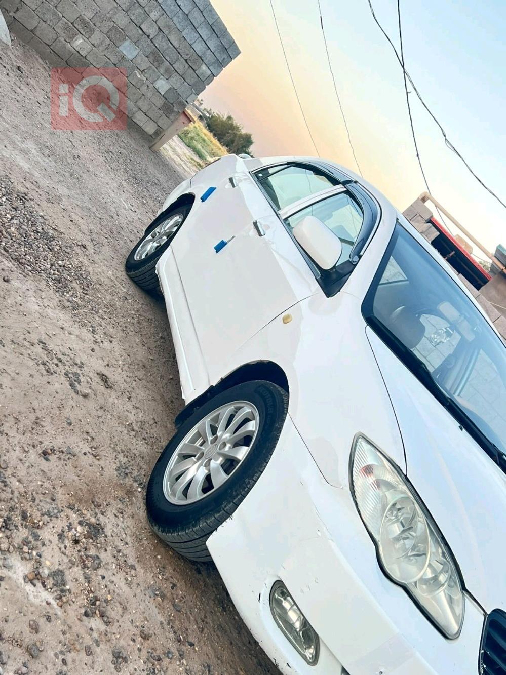 بي واي دي F3